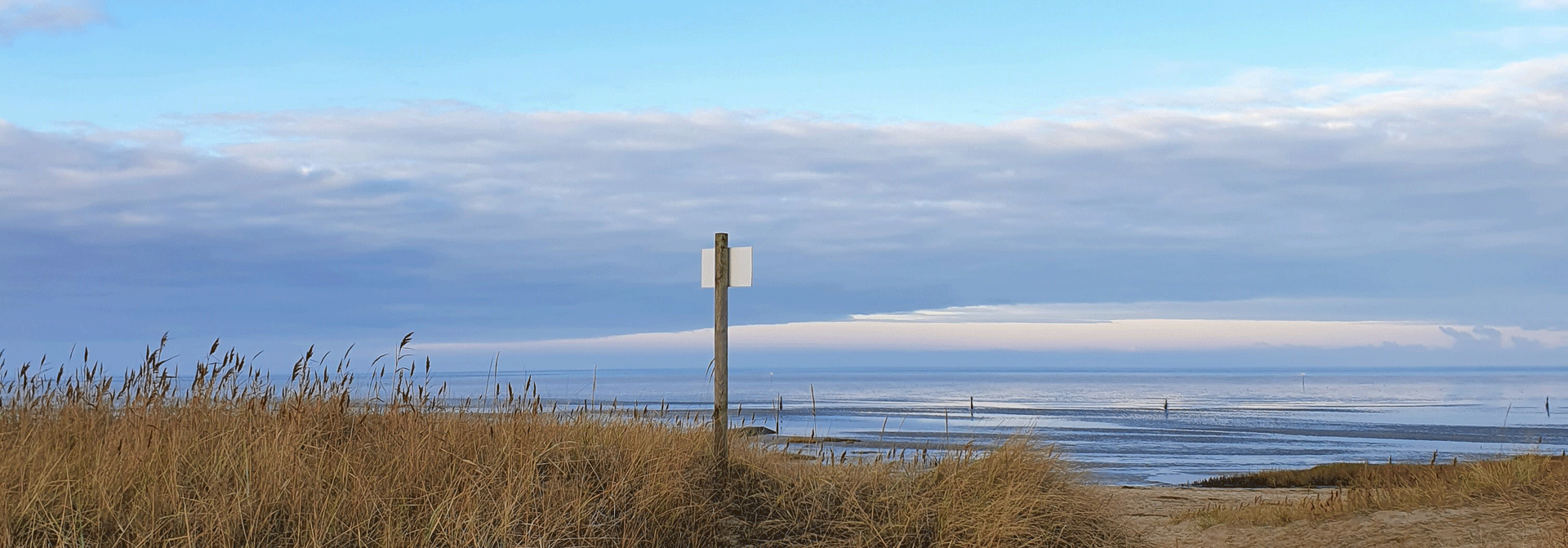 Strand an der Nordsee vor Cuxhaven